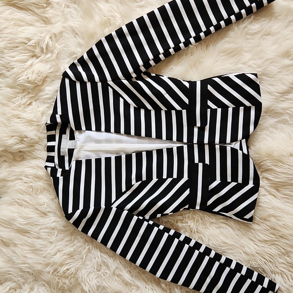 H&M black and white structured blazer size 6 - Picture 9 of 14